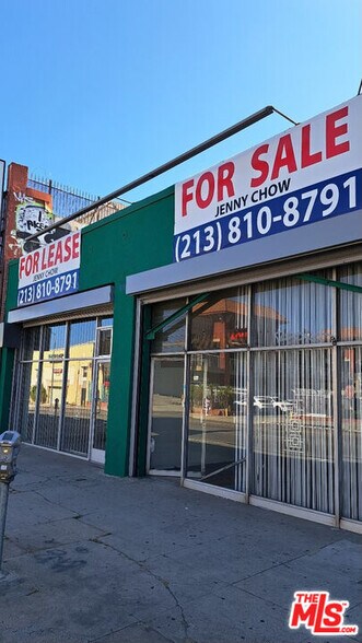 327 S Western Ave, Los Angeles, CA à louer - Photo de l’immeuble – Image 2 sur 9