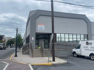 Plus de détails pour 124 S Front St, Harrisburg, PA - Local commercial à louer
