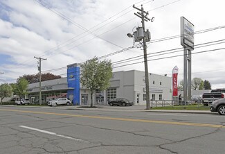 Plus de détails pour 612 Rue Notre-Dame, Repentigny, QC - Local commercial à louer