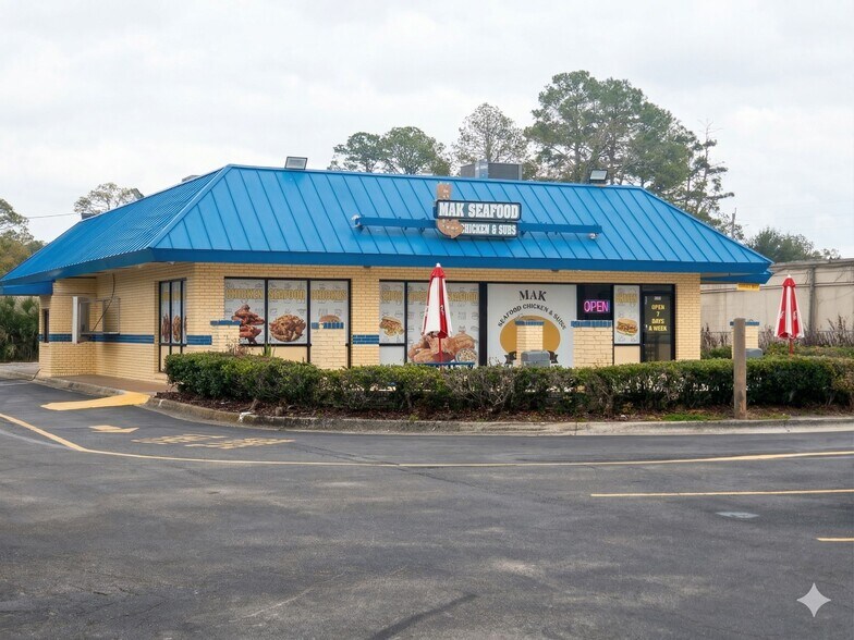 9343 Lem Turner Rd, Jacksonville, FL à vendre - Photo de l’immeuble – Image 3 sur 22