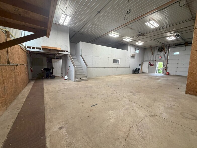 39W963 Midan Dr, Elburn, IL à louer - Photo intérieure – Image 3 sur 17