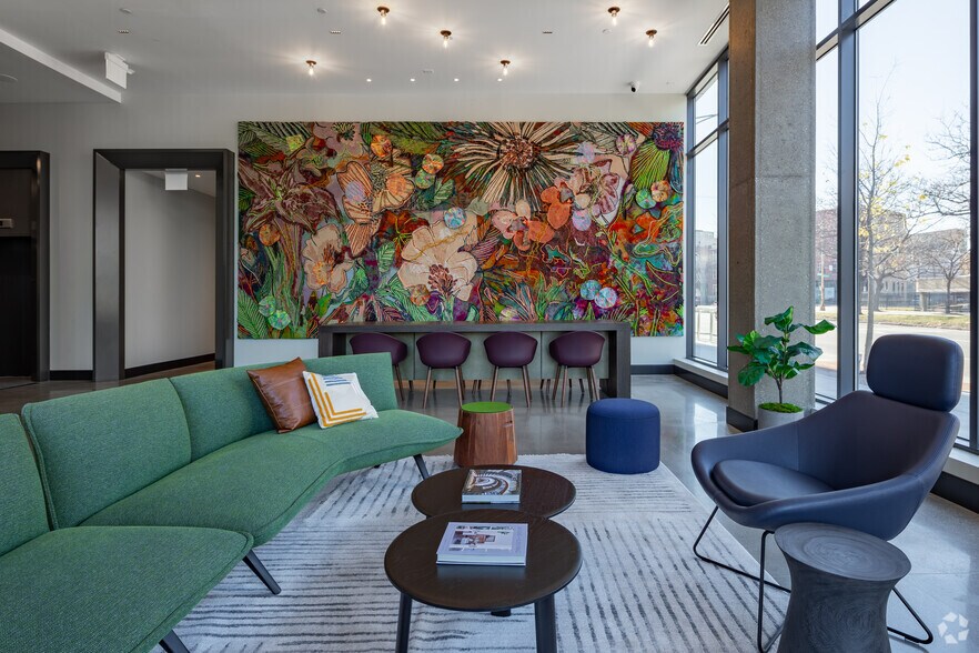 670 N May St, Chicago, IL à louer - Hall d’entrée – Image 3 sur 33
