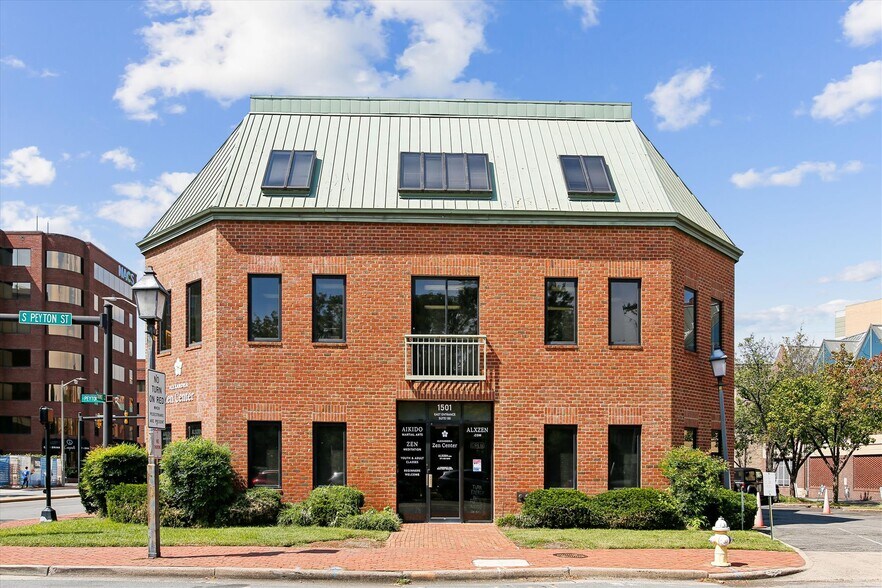 1501 Duke St, Alexandria, VA à louer - Photo de l’immeuble – Image 2 sur 77