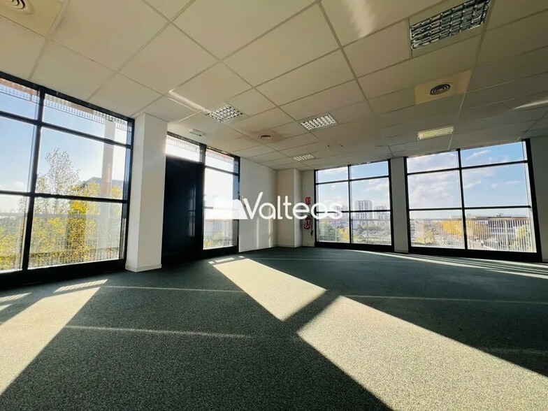 9 Rue Louis Courtois De Viçose, Toulouse à louer - Photo de l’immeuble – Image 1 sur 11