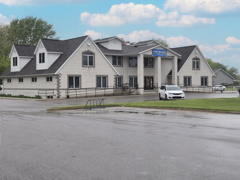 690 S Trumbull St, Bay City, MI à vendre - Photo de l’immeuble – Image 3 sur 30