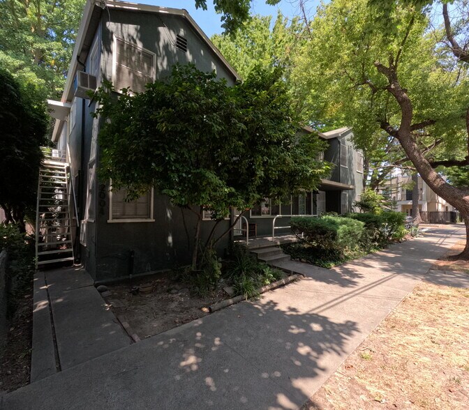 2000 6th St, Sacramento, CA à vendre - Photo de l’immeuble – Image 3 sur 6