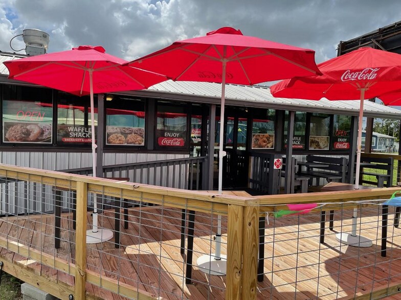 1326 N Tyndall Pky, Panama City, FL à vendre - Photo de l’immeuble – Image 2 sur 4