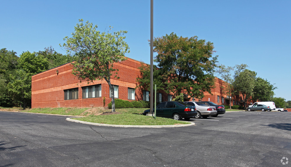 7466 New Ridge Rd, Hanover, MD à louer - Photo de l’immeuble – Image 1 sur 9