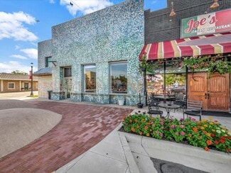 Plus de détails pour 132 Nacogdoches St, Center, TX - Local commercial à vendre