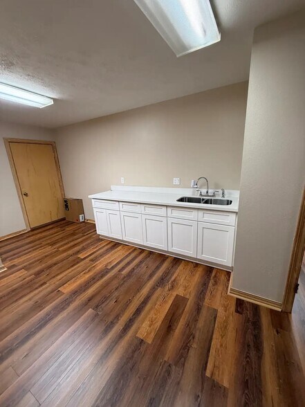 409 W 21st Ave, Covington, LA à louer - Photo de l’immeuble – Image 3 sur 8