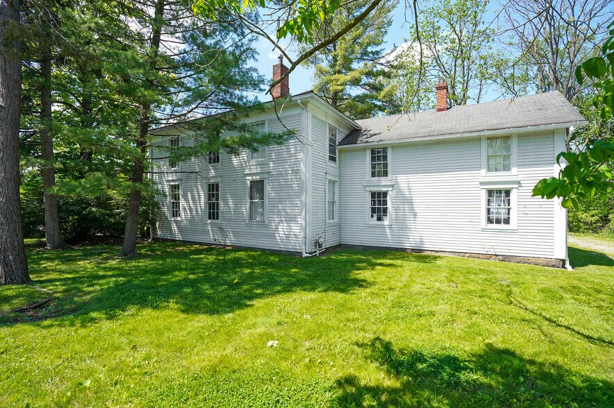 15 S College St, Hudson, OH à vendre - Photo de l’immeuble – Image 3 sur 8