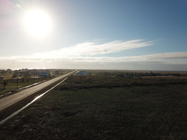Highway 87, Port Bolivar, TX à vendre - Photo de l’immeuble – Image 3 sur 16