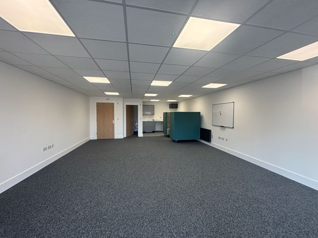 4B Snetterton Business Park, Norwich à louer Photo intérieure– Image 1 sur 2