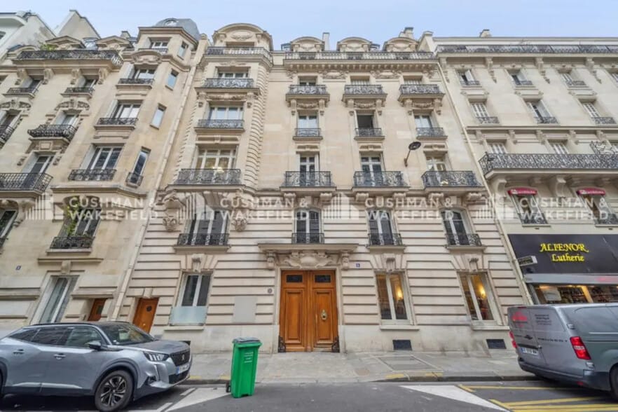 6 Rue De Madrid, Paris à louer - Photo de l’immeuble – Image 2 sur 9
