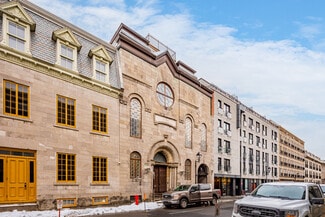 Plus de détails pour 452-452A Rue Notre-Dame E, Montréal, QC - Hôtellerie à vendre