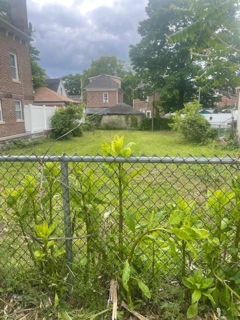 210 E 237th St, Bronx, NY à vendre Photo principale– Image 1 sur 4