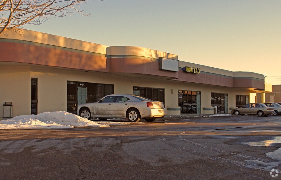 3355 S Wadsworth Blvd, Lakewood, CO à louer - Photo principale – Image 3 sur 3