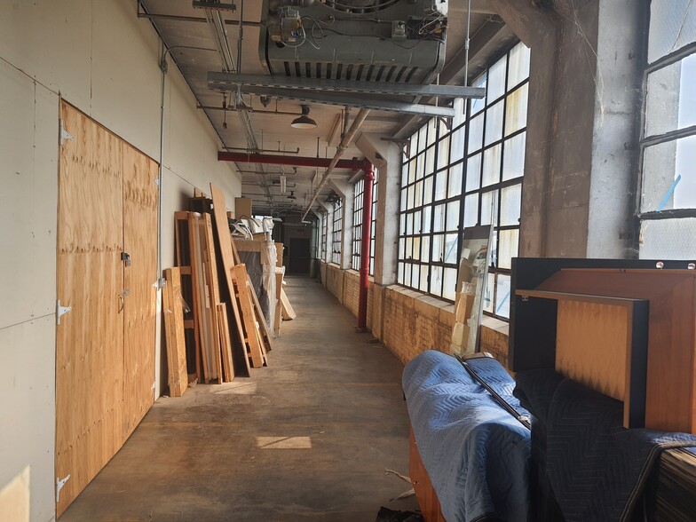 351 Walker St, Staten Island, NY à louer - Photo de l’immeuble – Image 3 sur 11
