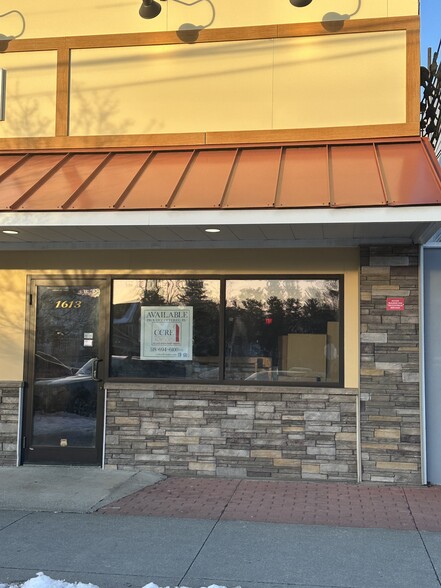 1611-1613 Union St, Schenectady, NY à louer - Photo de l’immeuble – Image 2 sur 8