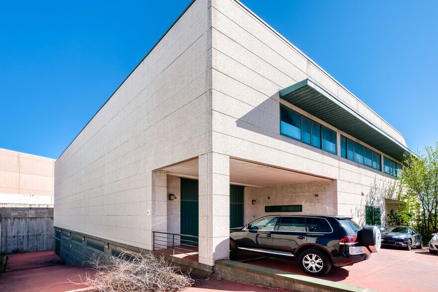 Calle Electrónica, 50, Alcorcón, Madrid à vendre - Photo de l’immeuble – Image 3 sur 26