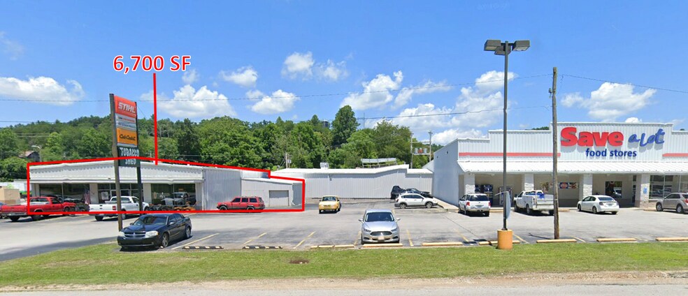 719 S Ky 15, Campton, KY à louer - Photo de l’immeuble – Image 1 sur 4