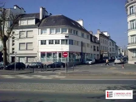 17 Cours Louis De Chazelles, Lorient à louer Photo de l’immeuble– Image 1 sur 7