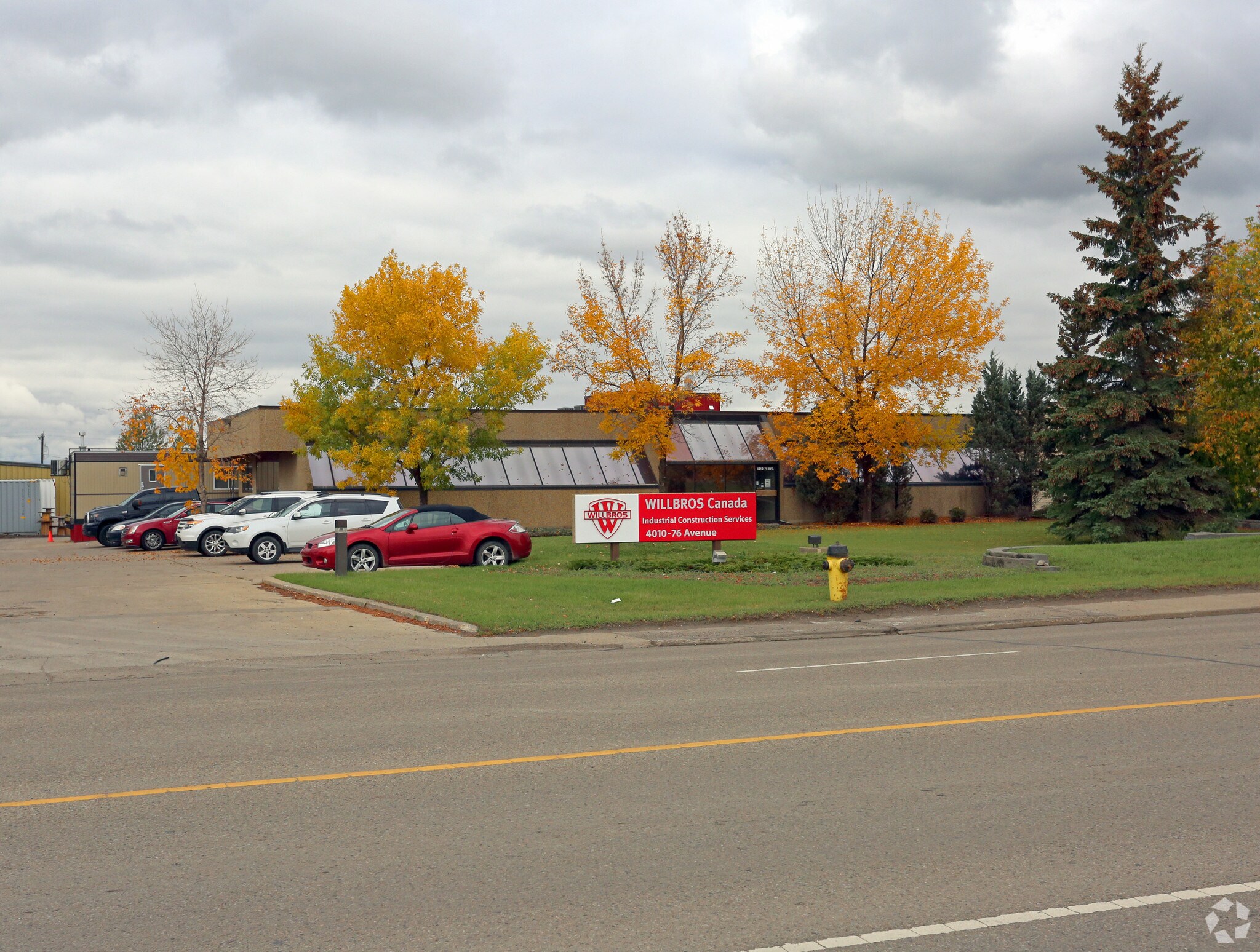 4010 76th Ave NW, Edmonton, AB à vendre Photo principale– Image 1 sur 5