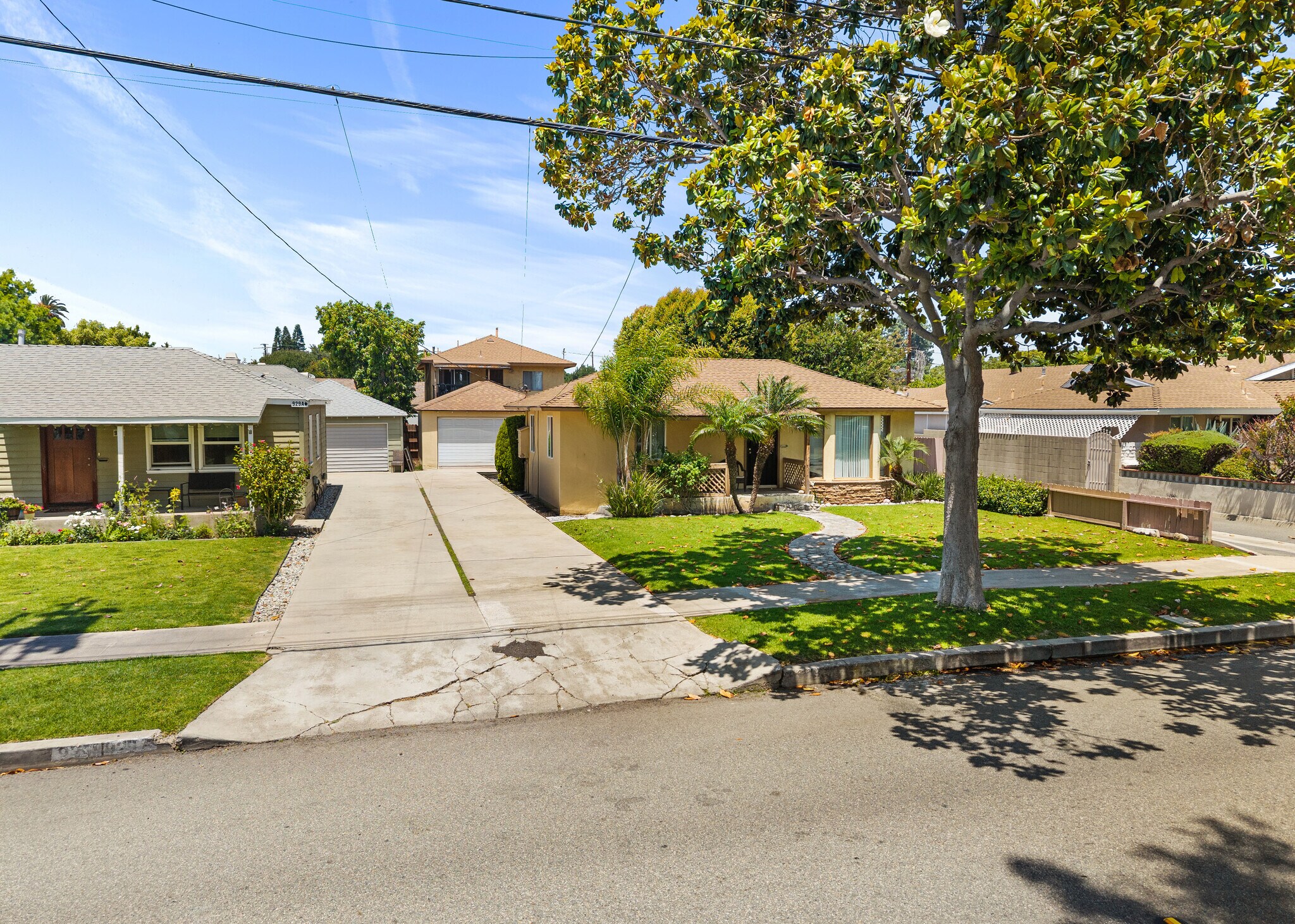 937 E Palmyra Ave, Orange, CA à vendre Photo de l’immeuble– Image 1 sur 11