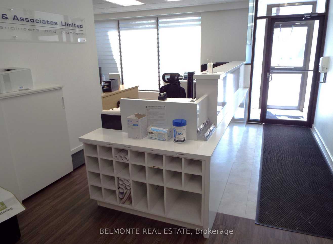 96 King St E, Oshawa, ON à vendre Photo intérieure– Image 1 sur 9