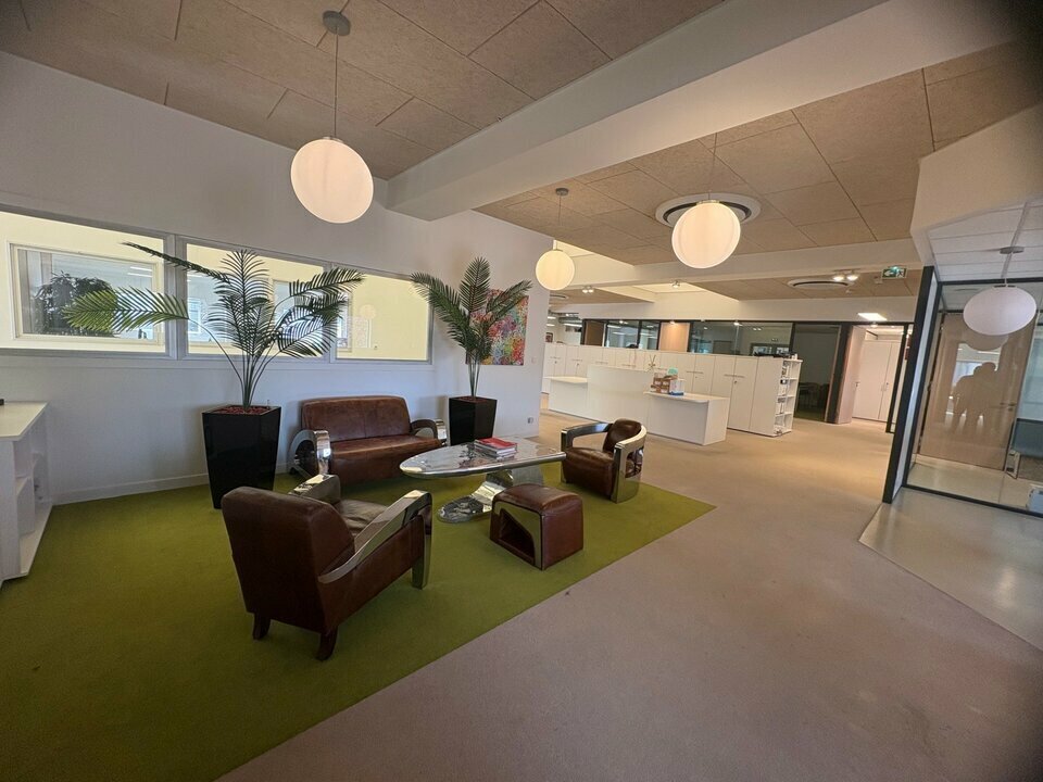 Bureau dans Champigny-sur-Marne à louer Photo intérieure– Image 1 sur 8