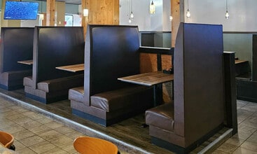 4222 Bell Rd, Newburgh, IN à louer Photo intérieure– Image 2 sur 13