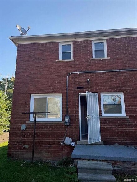 9521 Brace St, Detroit, MI à vendre - Photo de l’immeuble – Image 2 sur 8