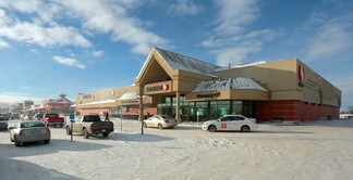 Plus de détails pour 6112 50th St, Leduc, AB - Local commercial à louer