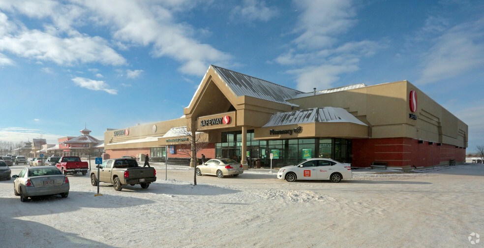 6112 50th St, Leduc, AB à louer - Photo principale – Image 1 sur 13