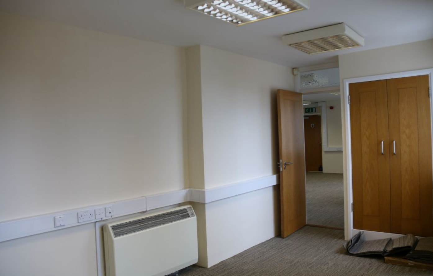 2a-2d Lynes Lane, Ringwood à louer Photo intérieure– Image 1 sur 2