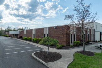 Plus de détails pour 2057 E Aurora Rd, Twinsburg, OH - Local d'activités à louer
