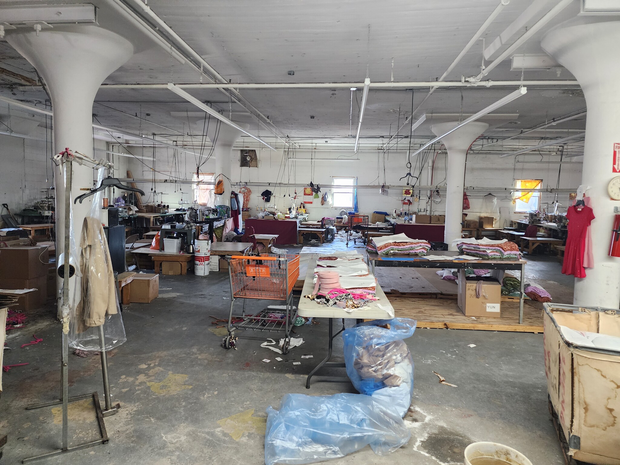 34-09-34-11 Queens Blvd, Long Island City, NY à louer Photo intérieure– Image 1 sur 13