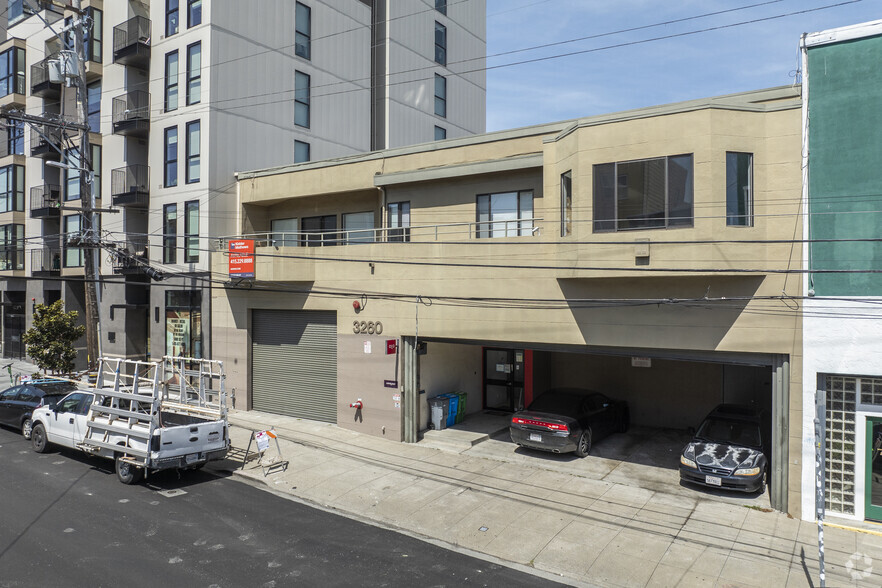 3260 19th St, San Francisco, CA à louer - Photo principale – Image 1 sur 23