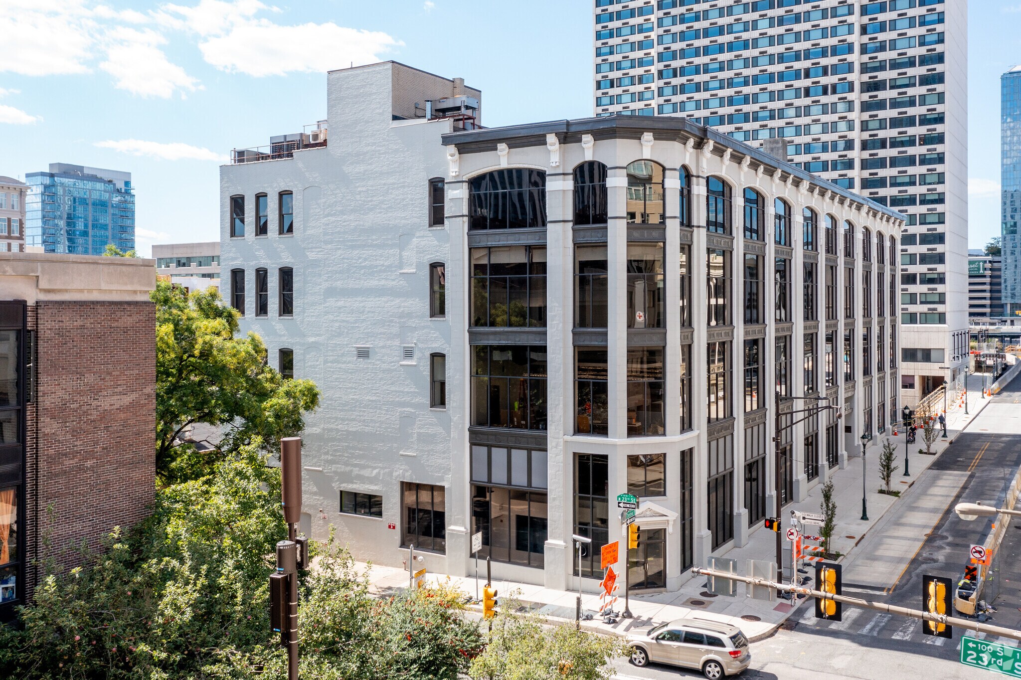 2300 Chestnut St, Philadelphia, PA à louer Photo principale– Image 1 sur 14