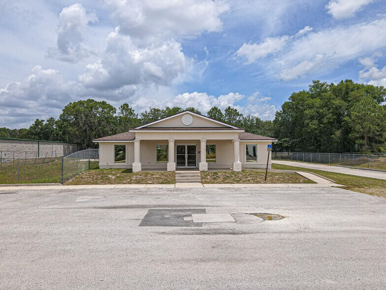 4785 SE 102nd Pl, Belleview, FL à vendre - Photo de l’immeuble – Image 2 sur 107