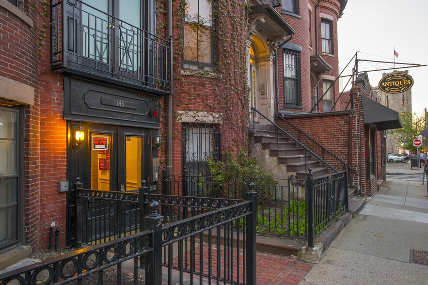 143 Arlington St, Boston, MA à vendre - Autre – Image 2 sur 7