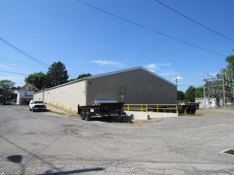 511 Locust St, Dubois, PA à vendre - Photo de l’immeuble – Image 2 sur 6