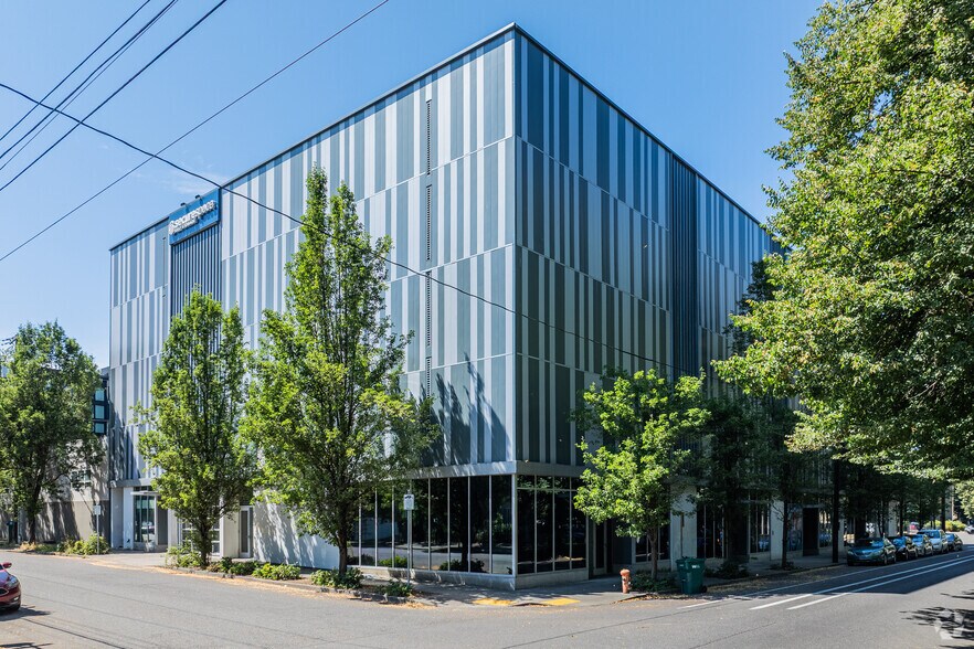 1323 NW 16th Ave, Portland, OR à louer - Photo principale – Image 1 sur 7