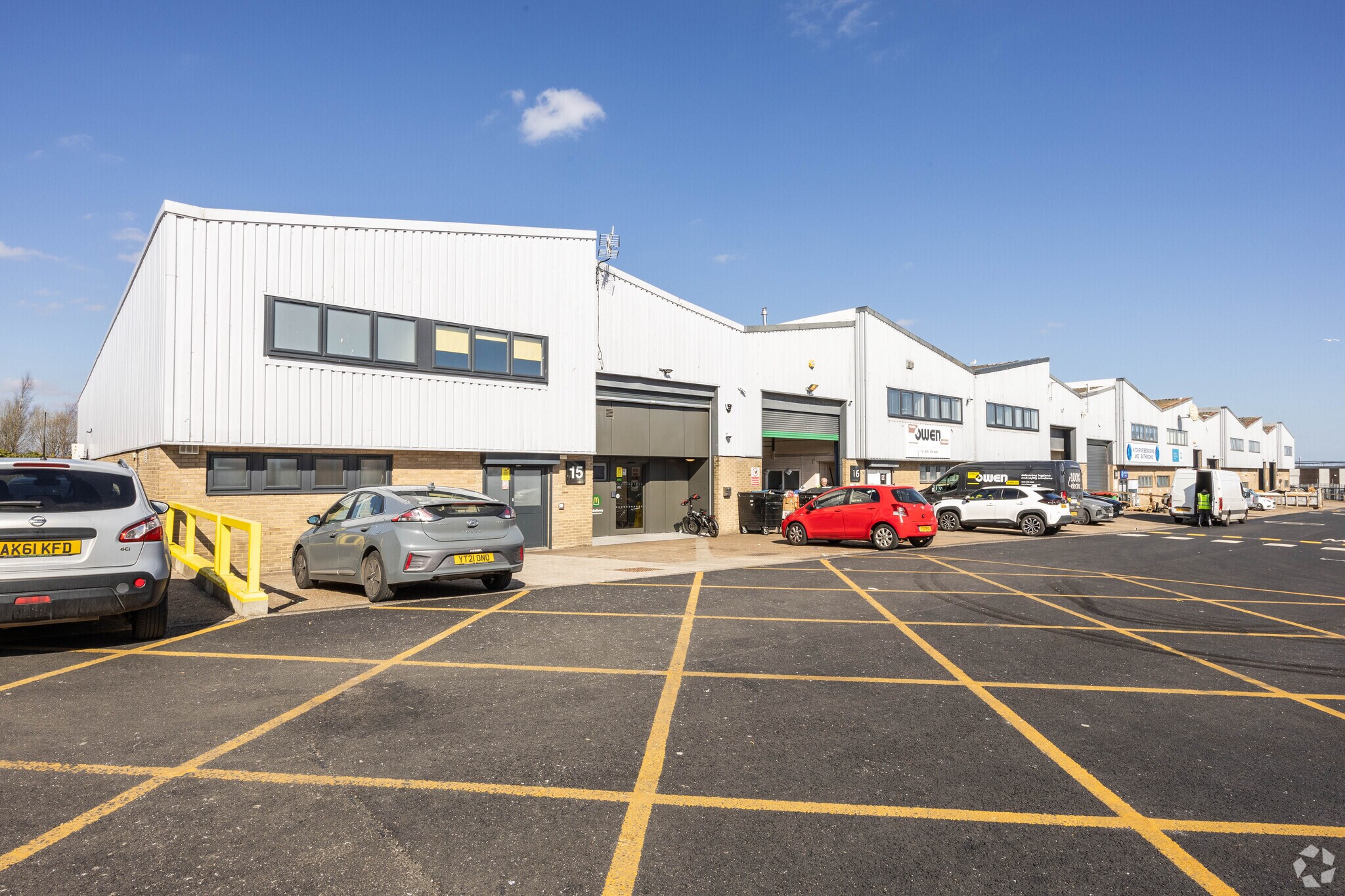 15-22 Brough Park Way, Newcastle Upon Tyne à louer Photo principale– Image 1 sur 20