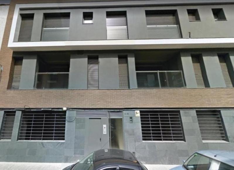 Carrer Sant Francesc, 2, La Llagosta, Barcelona à vendre - Photo de l’immeuble – Image 2 sur 3