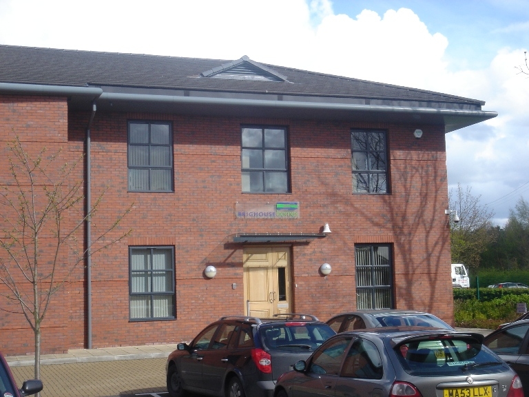 Manor Ln, Holmes Chapel à louer - Photo de l’immeuble – Image 3 sur 5