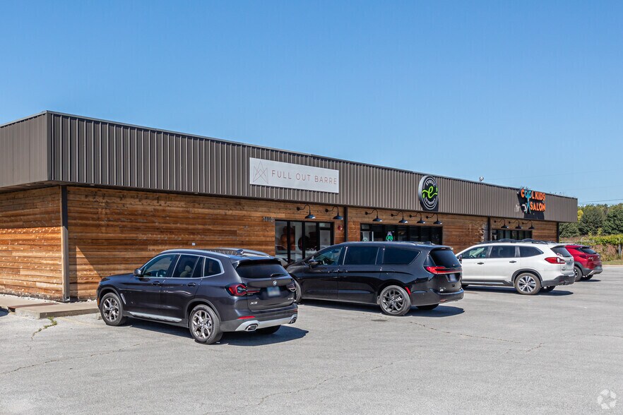 3406-4 SE J St, Bentonville, AR à louer - Photo de l’immeuble – Image 2 sur 11