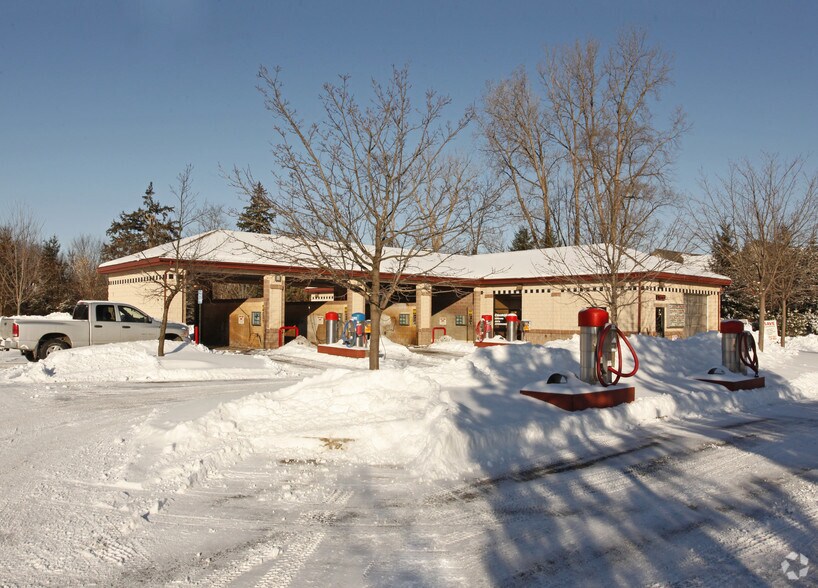 910 S Main St, Chelsea, MI à vendre - Photo principale – Image 1 sur 6