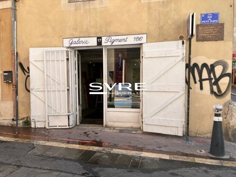 Local commercial dans Marseille à louer - Photo de l’immeuble – Image 1 sur 4