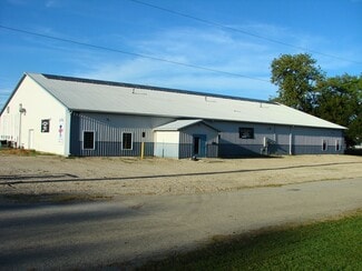 Plus de détails pour 311 W St. John St, Litchfield, IL - Sports et loisirs à vendre